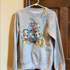 URBAN OUTFITTER Disney crewneck
